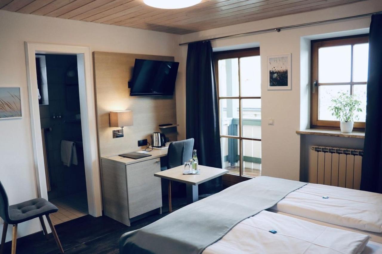 Hotel Garni Moewe Am See Prien am Chiemsee Eksteriør bilde